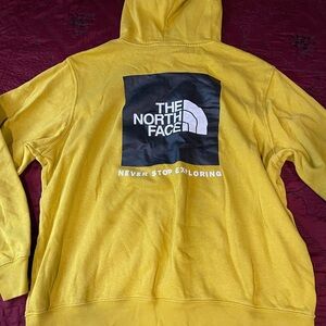 Northface men’s hoodie